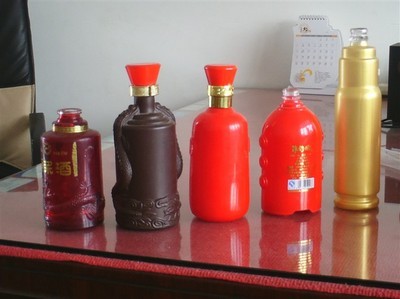 供應噴涂酒瓶【13912045688】-中華包裝瓶網-專業(yè)的瓶子、瓶蓋交易網站